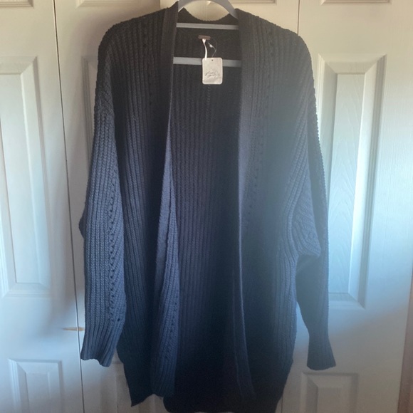 Free People NWT Nightingale OVERSIZED HEAVYWEIGHT POCKETS Cardigan - Picture 6 of 15
